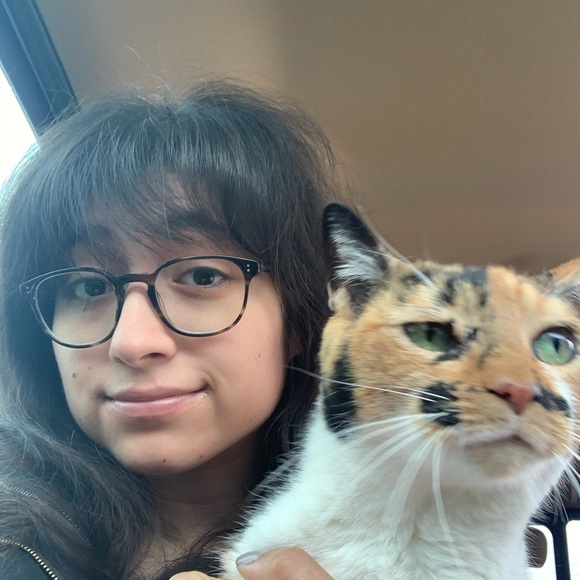 ❤️ Your Posh Ambassador 🖤 - Picture 5 of 5